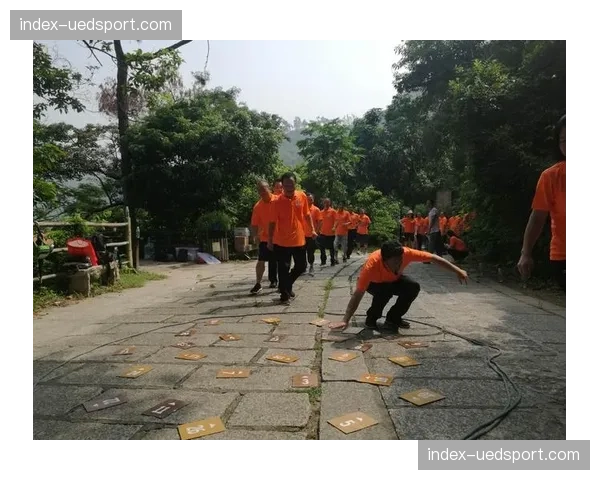 户外运动领域加快数字化进程 位置服务与安全预警功能受重视 户外运动领域加快数字化进程 位置服务与安全预警功能受重视